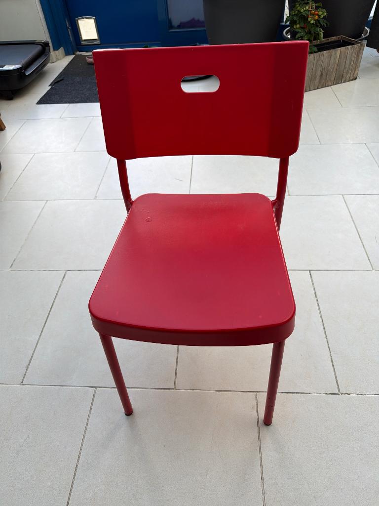 4x dezelfde stoel, Maison & Meubles, Chaises, Enlèvement, Rouge