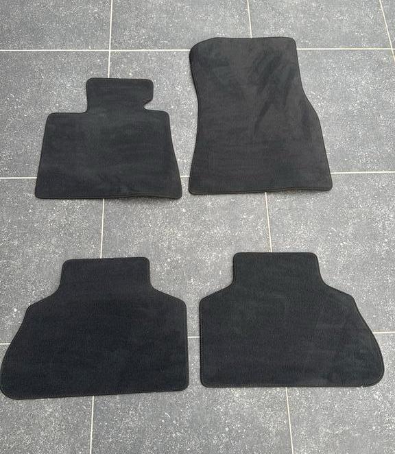 Bmw x5 vloermatten zo goed als nieuw, Autos : Divers, Tapis de voiture, Enlèvement, Comme neuf