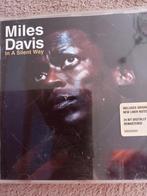 Miles Davis   in a silent way, Cd's en Dvd's, Cd's | Jazz en Blues, Ophalen of Verzenden