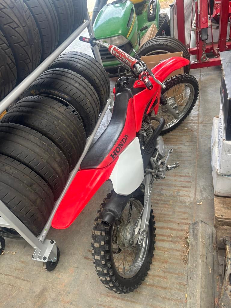 Honda crf 100 pitbike, Vélos & Vélomoteurs, Cyclomoteurs | Cyclomoteurs de cross, Enlèvement, Comme neuf, Honda