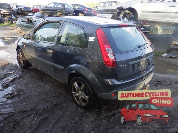 Feu arrière gauche d'un Ford Fiesta, Autos : Pièces & Accessoires, Éclairage, Ford, Utilisé, 3 mois de garantie, Enlèvement ou Envoi