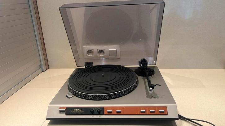 TEAC P-7, Audio, Tv en Foto, Platenspelers, Zo goed als nieuw, Platenspeler, Overige merken, Automatisch, Ophalen of Verzenden