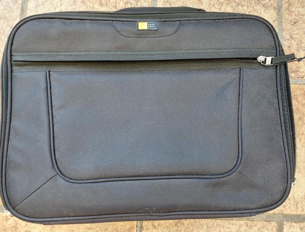 Sacoche CaseLogic pour ordinateur portable 15" + bandoulière, Enlèvement ou Envoi, Utilisé