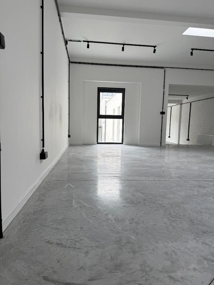 Bureau à louer pour architectes, designers, photographes, Articles professionnels, Immobilier d'entreprise, Espace de créativité