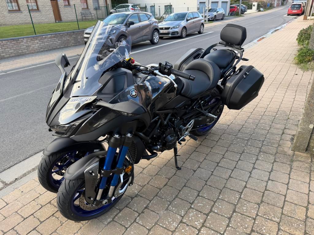 Yamaha niken 900 etat showroom 2900 km, Motoren, Particulier, Nieuw, Cruise Control