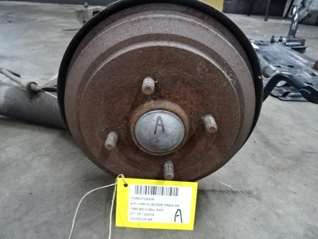 TAMBOUR DE FREIN ARRIÈRE Ford Fusion (01-2002/12-2012), Autos : Pièces & Accessoires, Freins & Transmission, Ford, Utilisé