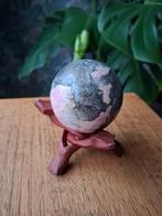 Pierre de Rhodonite, Ophalen