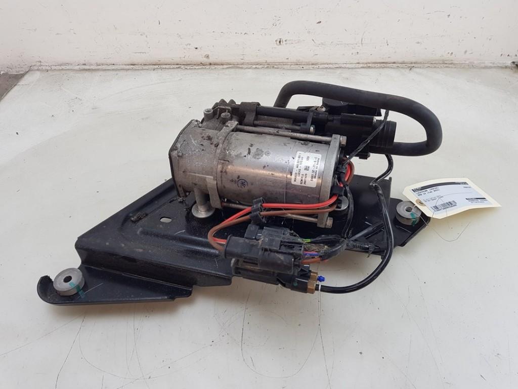 LUCHTPOMP VERING BMW i4 (G26) (01-2021/-) (|37206894450|), Gebruikt, BMW