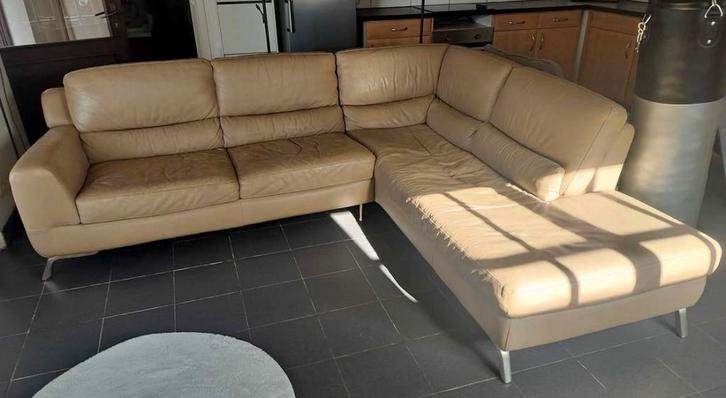 Fauteuil d'angle en cuir Natuzzi — design moderne, Maison & Meubles, Canapés | Salons, Utilisé, Enlèvement