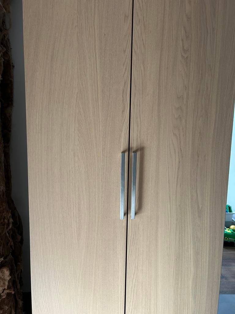 Mooie houten kast, Ophalen, Zo goed als nieuw