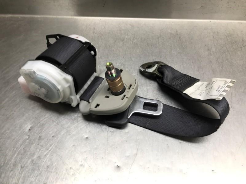 CEINTURE DE SECURITE ARRIERE GAUCHE Corolla Verso (E12), Utilisé, Toyota