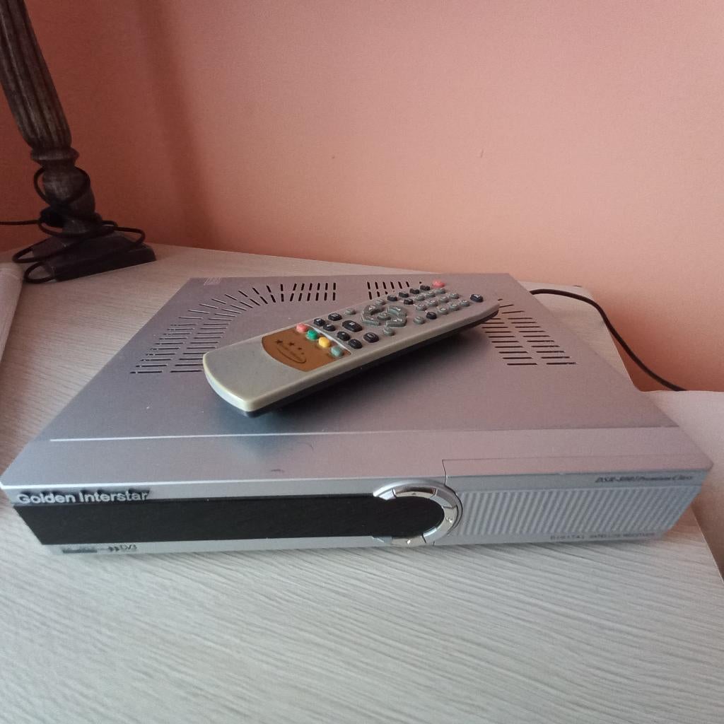 Récepteur satellite Golden Interstar, TV, Hi-fi & Vidéo, Enlèvement, Utilisé, Antenne (parabolique), Autres marques