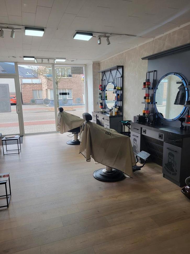 Te koop handelspand  of Kapperszaak, Zakelijke goederen, Bedrijfs Onroerend goed, Koop