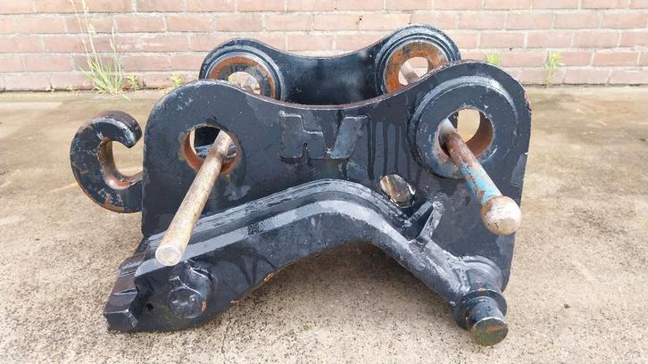 Verachtert CW30 hydraulic coupler / 80mm pins / Komatsu PC21, Articles professionnels, Machines & Construction | Pièces