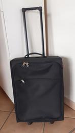 Petite valise a roulette, Bijoux, Sacs & Beauté, Valises, Enlèvement