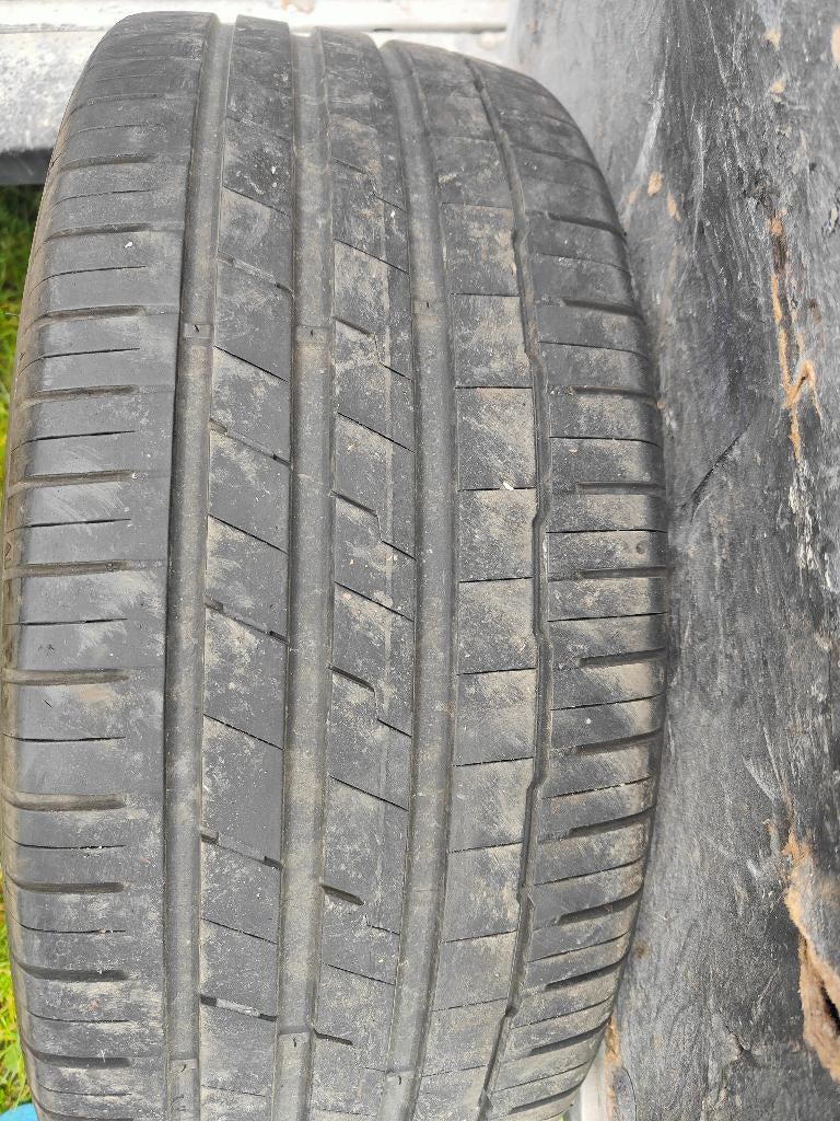 Pneus hankook 235 45 r20, Véhicule de tourisme, Pneus été, Pneu(s), Enlèvement