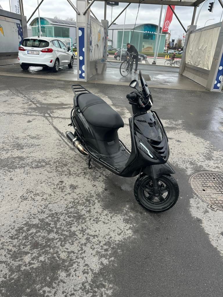 Piaggio zip a klasse 50cc, Ophalen
