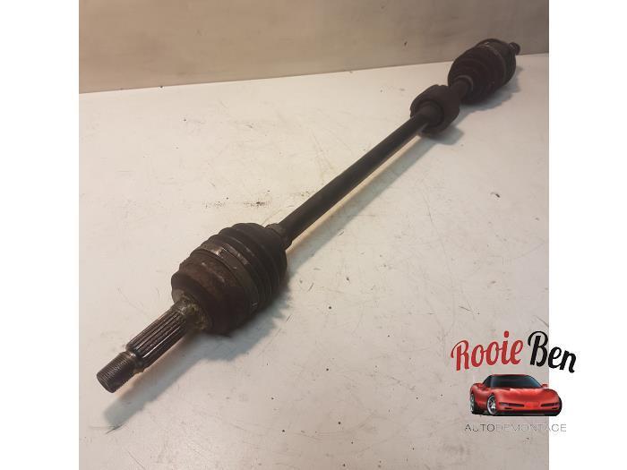 Aandrijfas rechts-voor van een Daihatsu Young RV, Auto-onderdelen, Remmen en Aandrijving, Daihatsu, Gebruikt, 3 maanden garantie