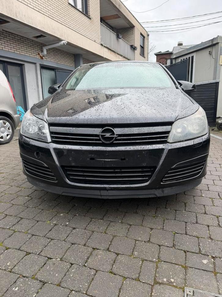 Te koop Opel Astra motor change it a 172000km, Auto's, Opel, Particulier, Astra, ABS, Achteruitrijcamera, Adaptive Cruise Control