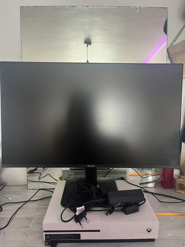 Philips pc monitor, Computers en Software, Monitoren, HDMI, 101 t/m 150 Hz, Full HD, Zo goed als nieuw