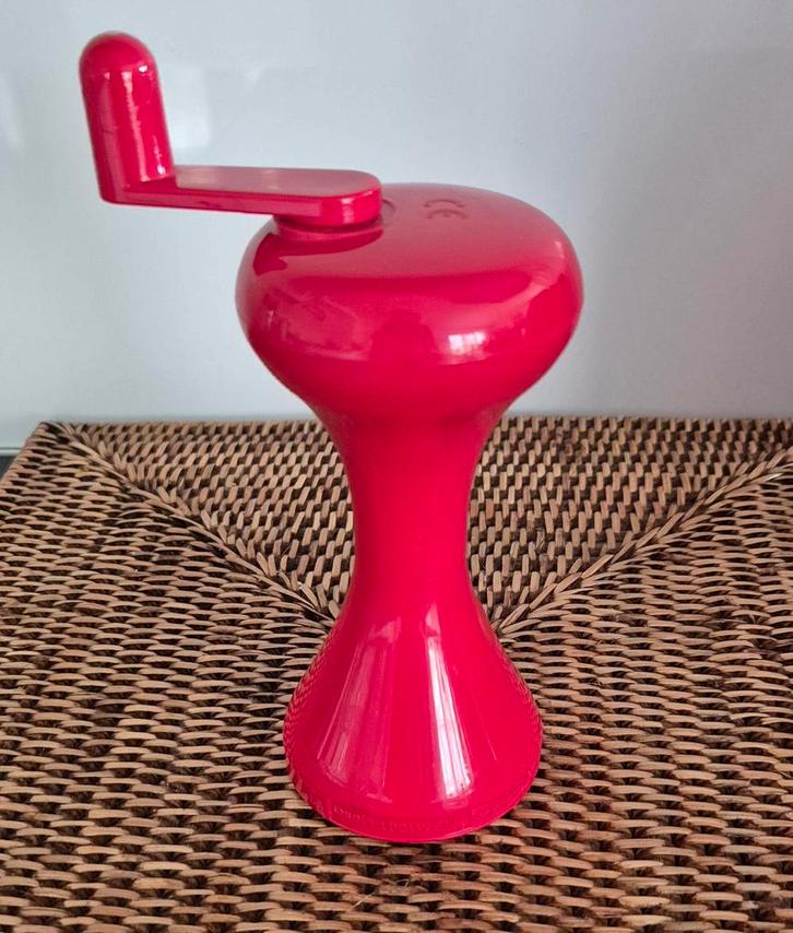 Lampe de poche LED rouge IKEA/modèle Ljusa, Collections, Collections Autre, Enlèvement