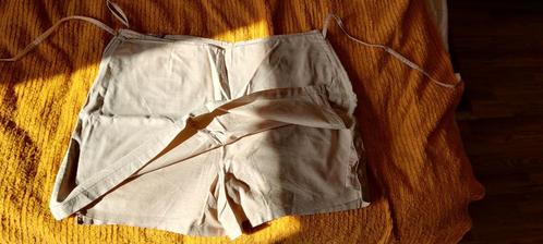 Short met aangenaaid rokje, dames, maat 40, Kleding | Dames, Broeken en Pantalons, Gedragen, Maat 38/40 (M), Bruin, Kort, Ophalen of Verzenden