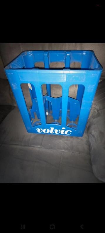 Porte bouteille volvic casier, Huis en Inrichting, Woonaccessoires | Wijnrekken, Ophalen of Verzenden