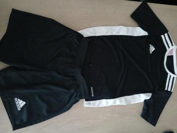 Adidas set 7-8 jaar beschikbaar voor biedingen