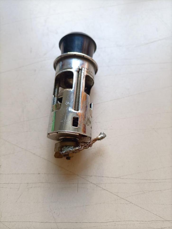 Briquet pour Ferrari Dino 246, Autos : Pièces & Accessoires, Tableau de bord & Interrupteurs, Ferrari, Utilisé, Enlèvement ou Envoi