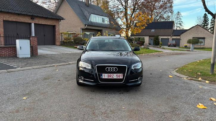 Audi A3 8P 1.4TFSI, Autos, Audi, Particulier, A3, Android Auto, Essence, Euro 5, Berline, 5 portes, Boîte manuelle, Noir, Noir