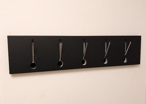 Moderne kapstok, zwart metaal, 5 verchroomde haken, Maison & Meubles, Accessoires pour la Maison | Portemanteaux, Utilisé, Portemanteau mural