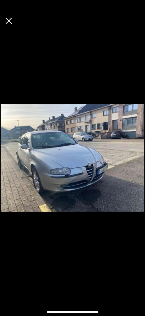 Alfa Romeo 147 start niet - Export/Merchant, Auto's, Alfa Romeo, Particulier, Airconditioning, Benzine, 3 deurs, Grijs, Leder