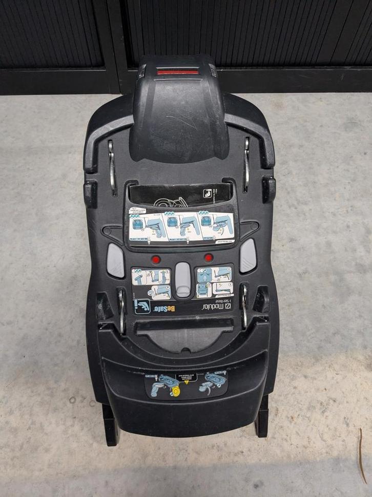 Izi modular i-size base Besafe, Kinderen en Baby's, Autostoeltjes, Zo goed als nieuw, Maxi-Cosi, Isofix, Ophalen