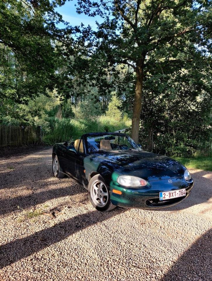 Mazda MX5 1.6 NB, Autos, Mazda, Particulier, Bluetooth, Vitres électriques, Toit ouvrant, Radio, Essence, Euro 2, Cabriolet, Boîte manuelle