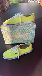 Prachtige nieuwe Bluehaven sneakers maat 39, Kleding | Dames, Ophalen of Verzenden, Sneakers