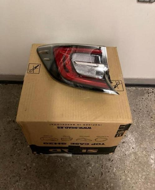 Feu arrière LED Toyota Corolla 12é GENERATION châssis E210, Auto-onderdelen, Verlichting, Toyota, Gebruikt, Ophalen of Verzenden