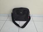 American Tourister laptoptas / 2x laptop 15.6'', Ophalen, 15 inch, Gebruikt, Schoudertas