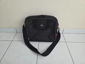 American Tourister laptoptas / 2x laptop 15.6'' beschikbaar voor biedingen