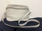 Sac à main gris clair de Nathan, Bijoux, Sacs & Beauté, Sacs | Sacs à bandoulière, Enlèvement ou Envoi, Comme neuf