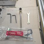 Een verzameling ongebruikte tool kits (18 stuks), Nieuw, Ophalen