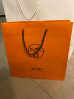 Grand sac carton Hermès neuf, Collections, Emballage, Neuf
