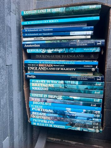 Verzameling boeken over verschillende landen, Enlèvement, Comme neuf, Langue et Voyage