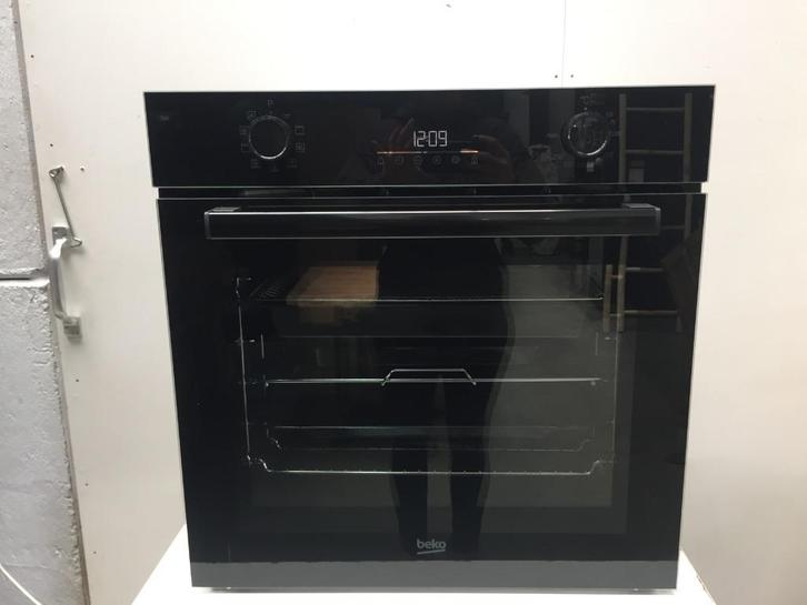 (159) Inbouwoven Beko nooit gebruikt geweest, Elektronische apparatuur, Ovens, Zo goed als nieuw, Ophalen
