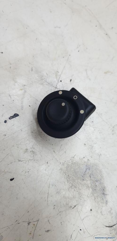 Spiegelverstelling schakelaar Renault Twingo II 255704649R o, Auto-onderdelen, Dashboard en Schakelaars, Renault, Gebruikt