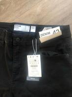 Broek maat 32, Ophalen of Verzenden, Zo goed als nieuw