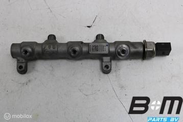 Brandstofrail links Audi A8 4N 059130089DL beschikbaar voor biedingen