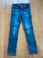 Jeans broek Merk Guess maat 140, Kinderen en Baby's, Ophalen of Verzenden, Broek, Zo goed als nieuw