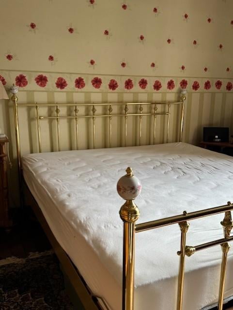 cadre de lit, Queen size, Autres couleurs, Comme neuf, Enlèvement