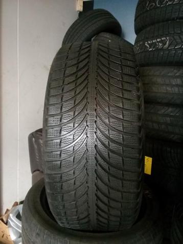 265/50/19 2655019 265/50R19 hiver ️ Michelin  disponible aux enchères