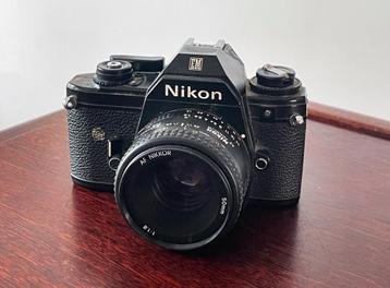 Nikon EM+ 50mm f1.8 beschikbaar voor biedingen